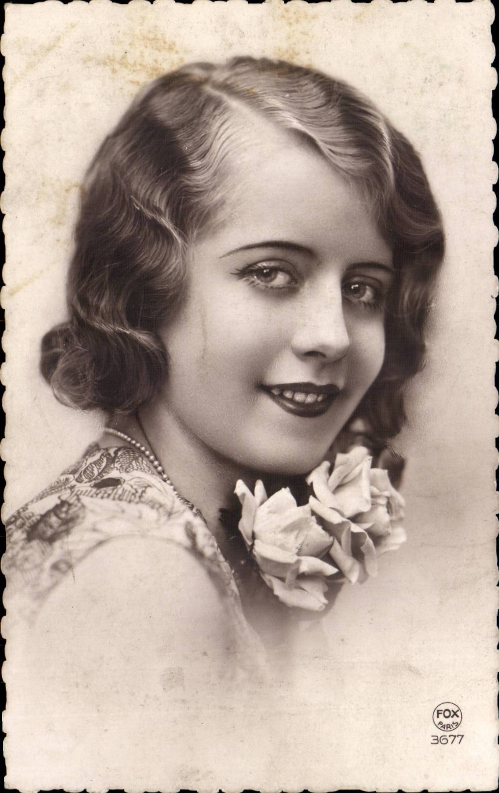 CPA Fantaisie Femme