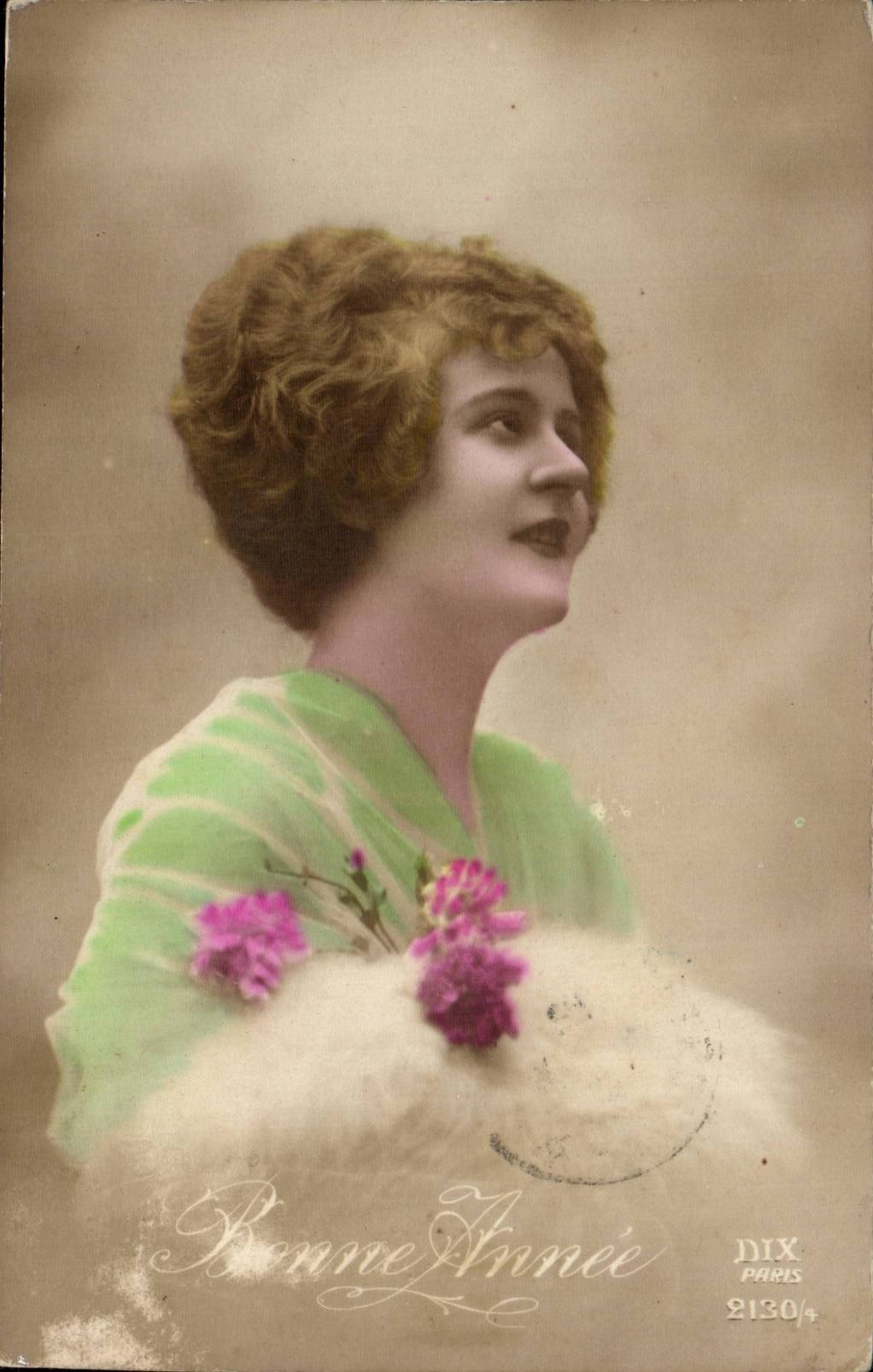 CPA Fantaisie Femme Bonne annee