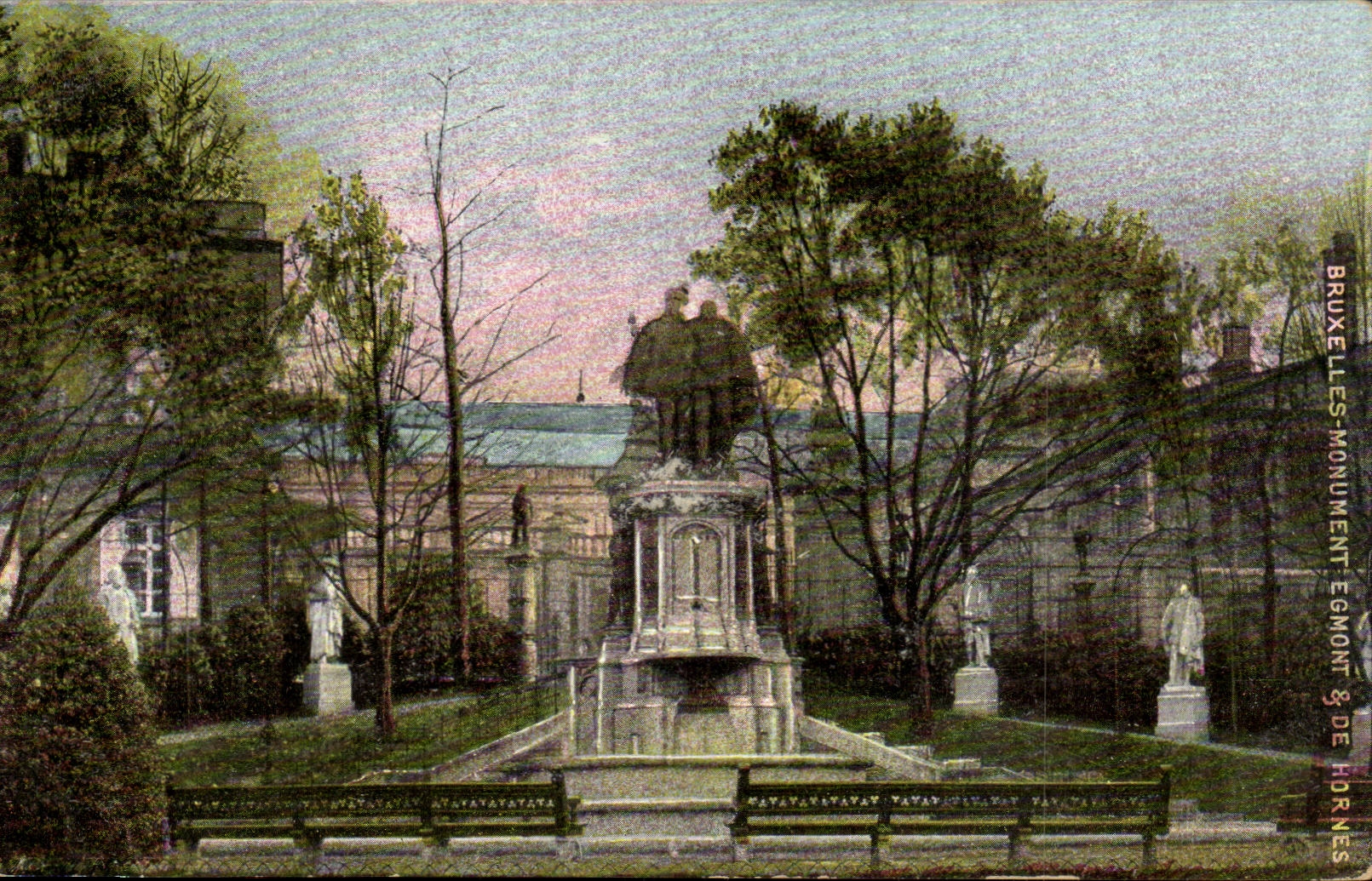 Belgique Belgie CPA Bruxelles Monument Egmont et de hornes