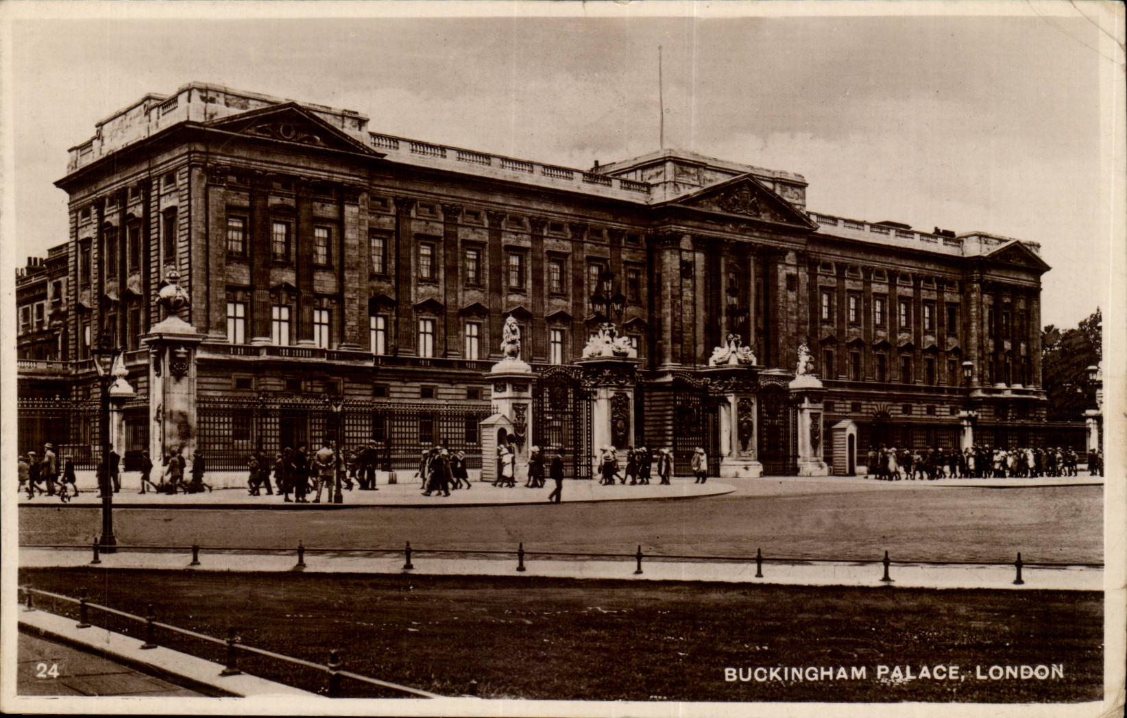 Great Britain Londres london CPA Buckingham Palace