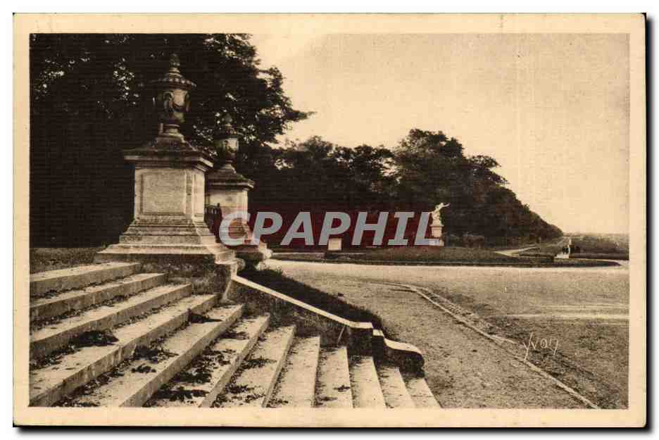 Le Parc de Saint-Germain-en-Laye — vue des escaliers et du parc — édition d'Art VYON, n° 04