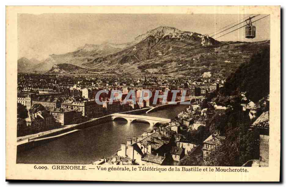 Grenoble CPA Vue generale le teleferique de la Bastille et le Moucherotte