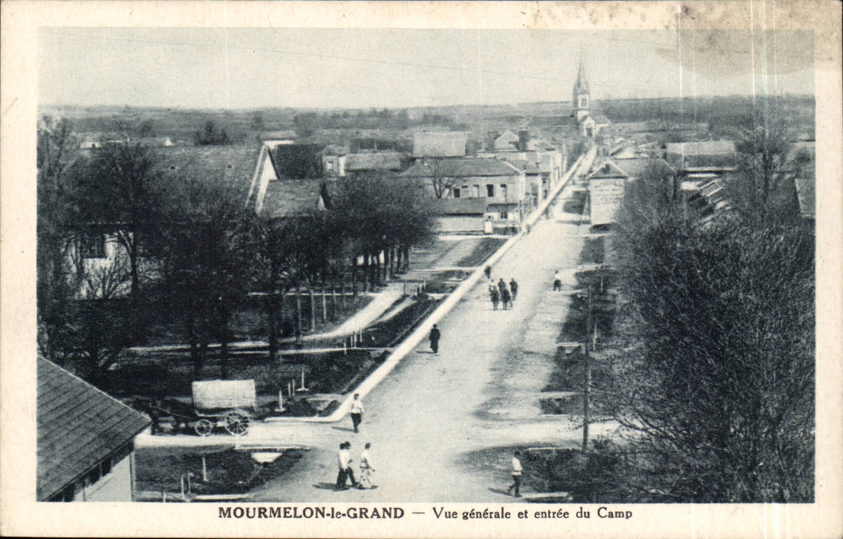 Mourmelon le Grand CPA Vue generale et entree du camp