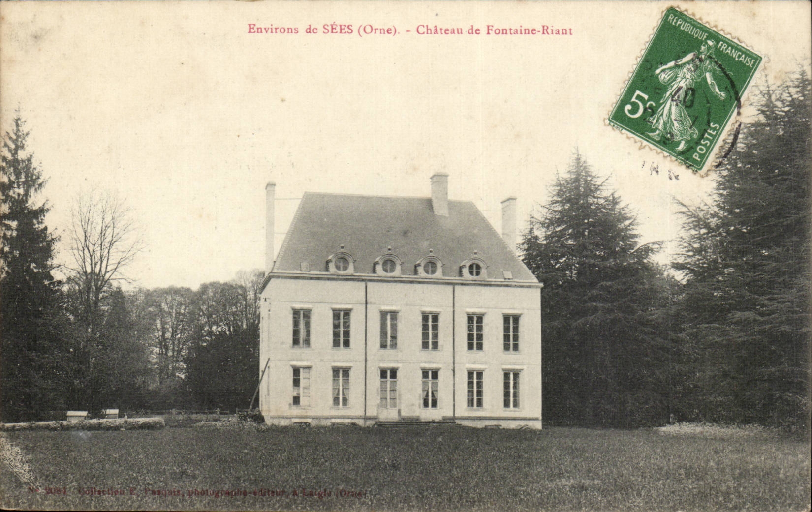 Environs de Sees CPA Chateau de Fontaine Riant
