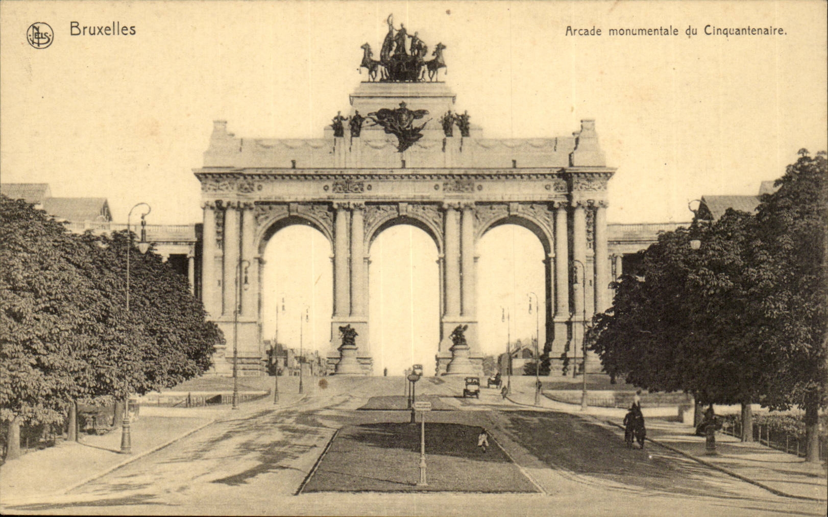 Belgie Belgique Bruxelles CPA Arcade monumentale du cinquantenaire
