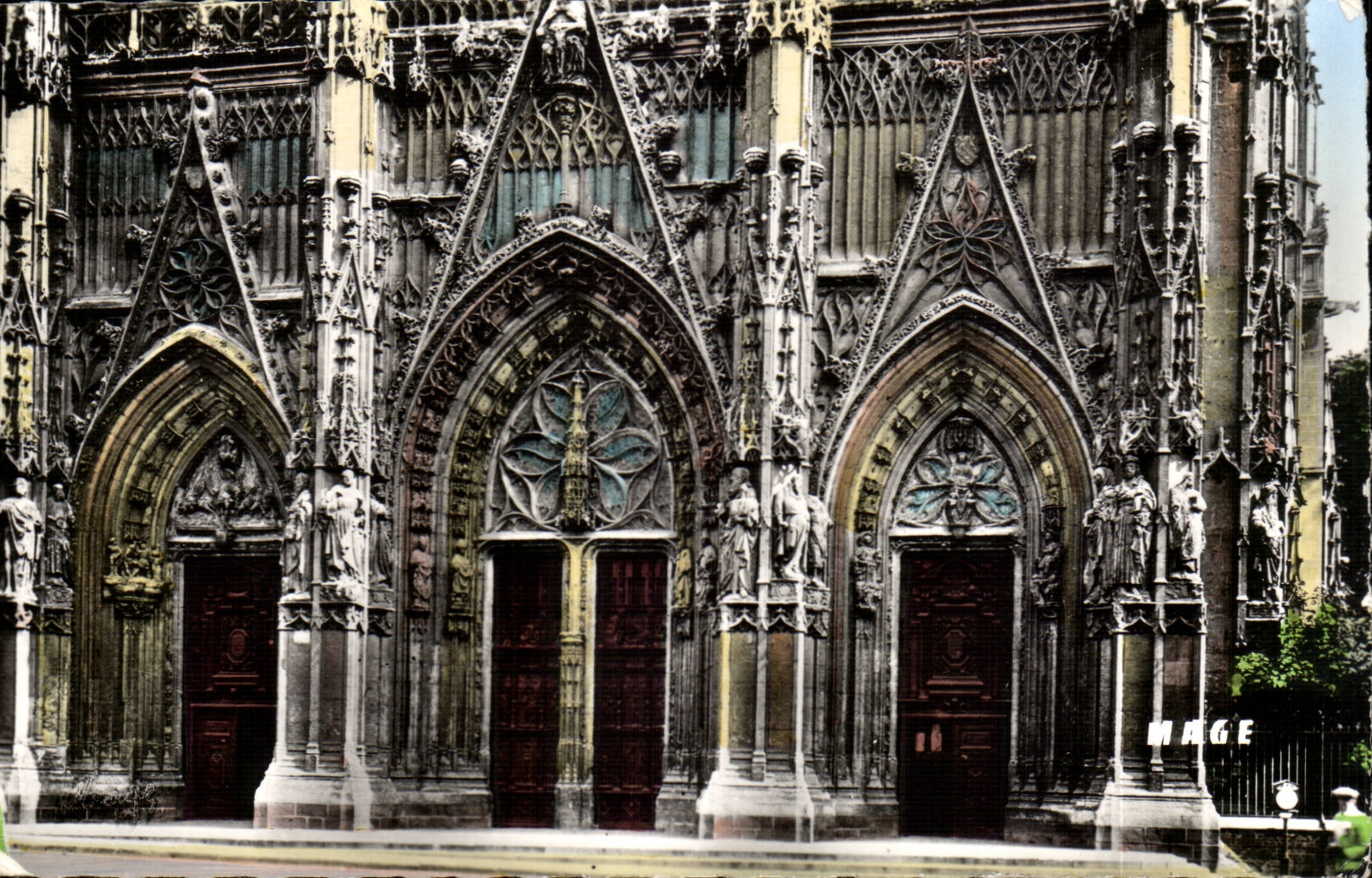 Portails de la Collégiale Saint-Vulfran — Abbeville (Somme) — Édition MAGE, J. DEBENNE, Paris