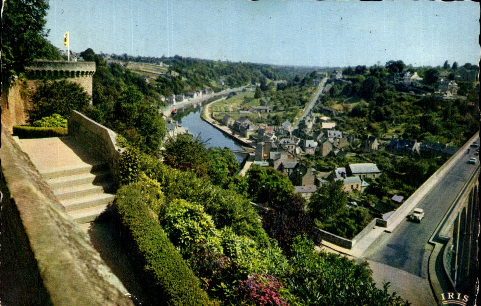 Dinan CPM Ville medievale Vallee de la Rance et la Tour Ste Catherine