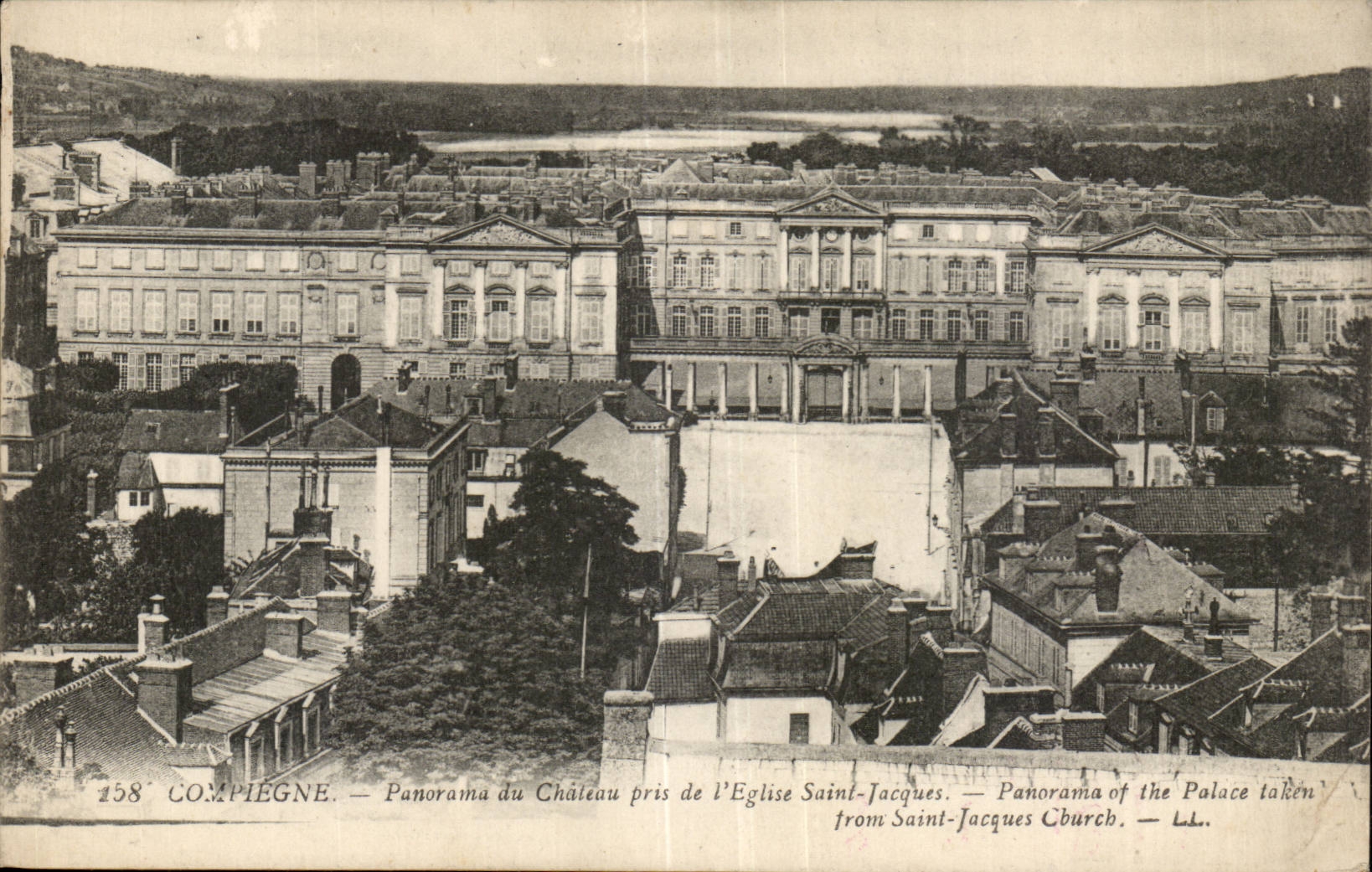 Compiegne CPA Panorama du chateau pris de l'eglise Saint Jacques 