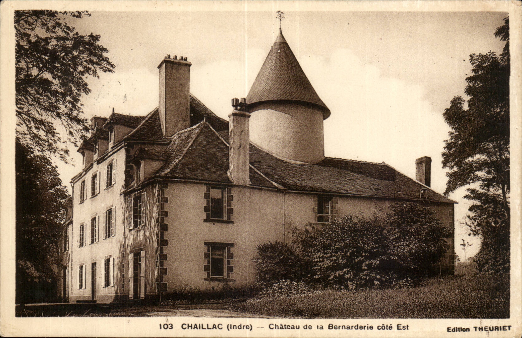 Chaillac CPA Chateau de la Bernarderie Cote Est
