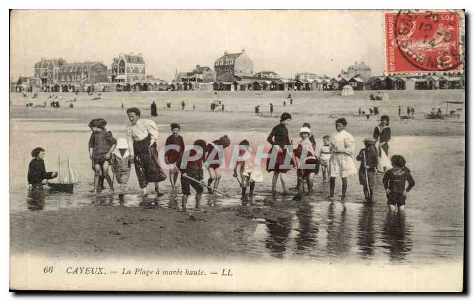 CAYEUX — La Plage à marée haute — LL