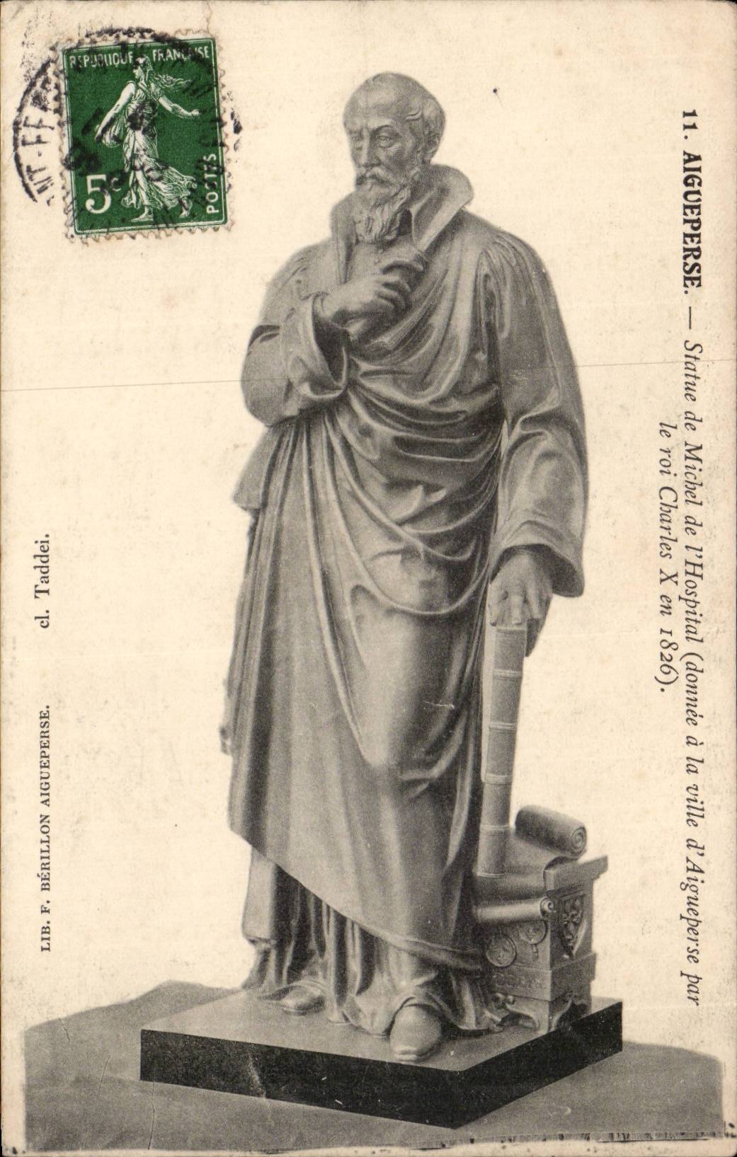 Aigueperse CPA Statue de Michel de L'hospital (donnee a la ville d'Aigueperse par le roi Charles X en 1826)