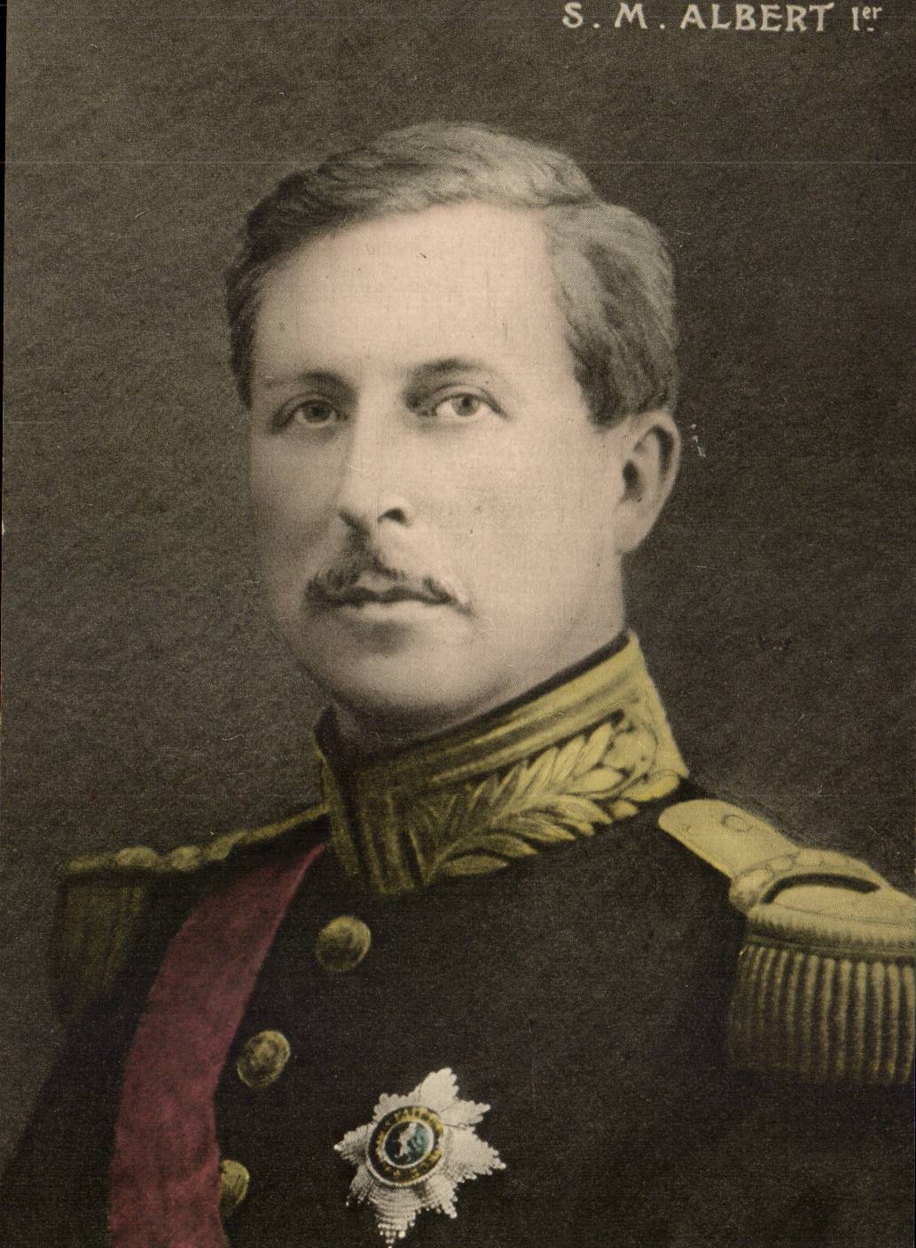 S.M. Albert Ier — portrait en uniforme militaire — éditeur non identifié