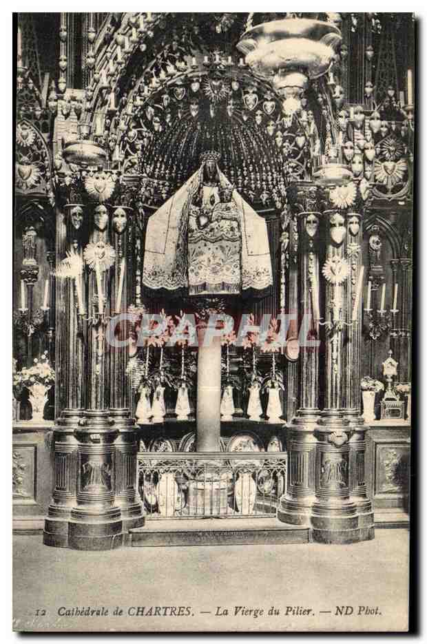 CPA Cathedrale de Chartres La vierge du pilier