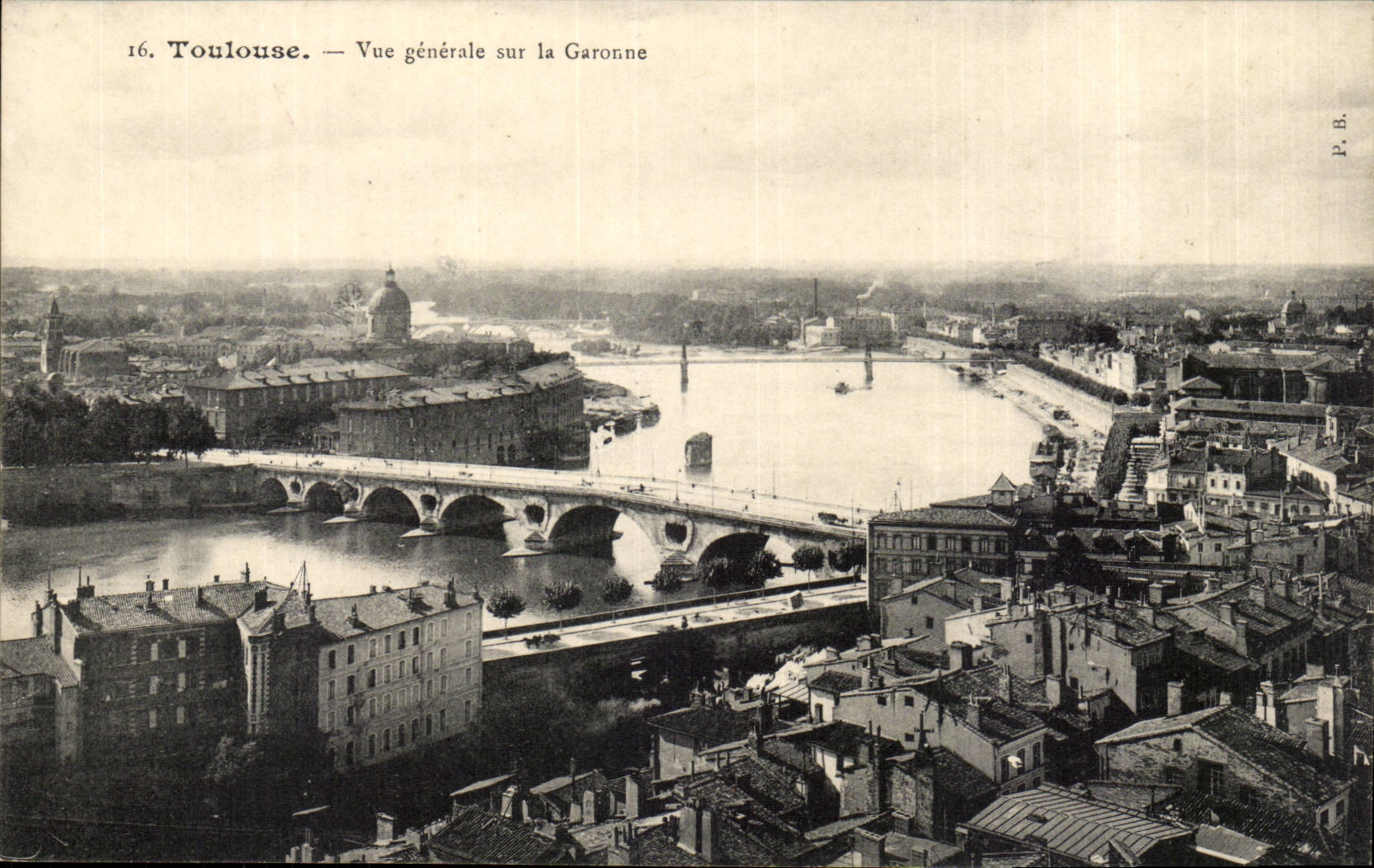Toulouse CPA Vue generale sur la Garonne