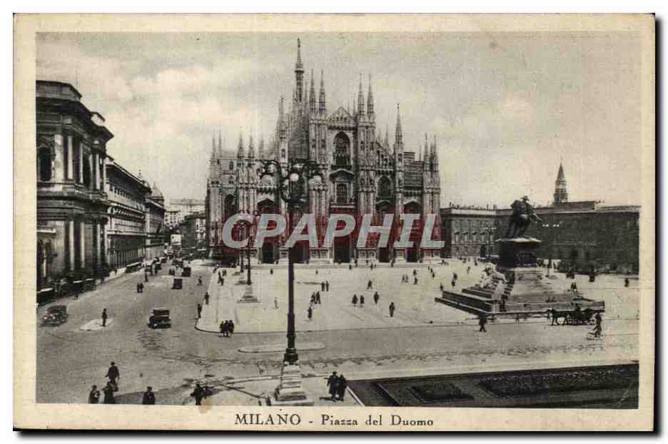 Italie - Itaia - Milan - Milano - Piazza del Duomo - CPA 