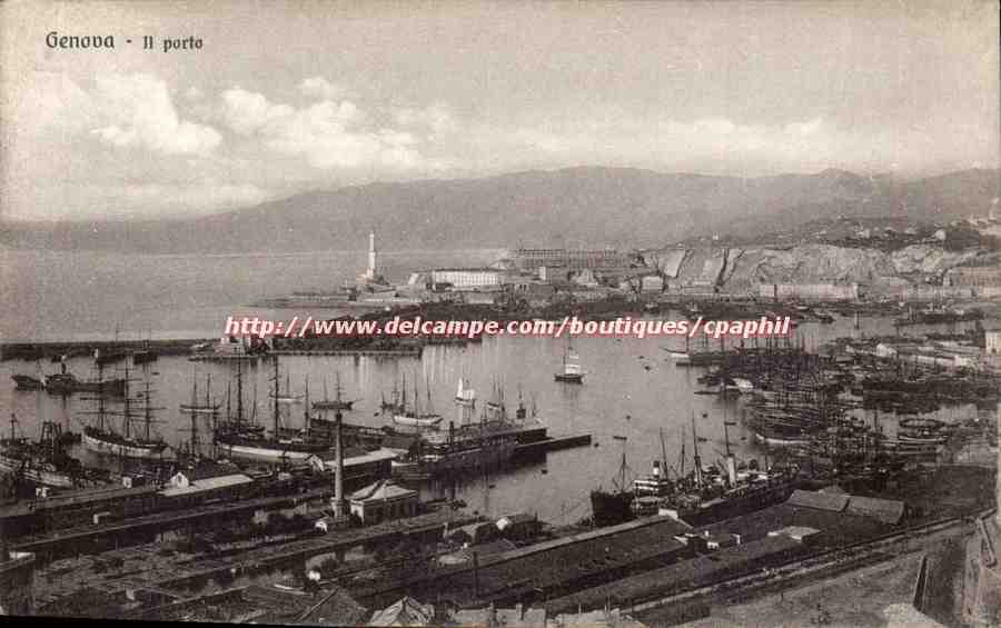 Italie italia Genova CPA i lporto (bateaux)