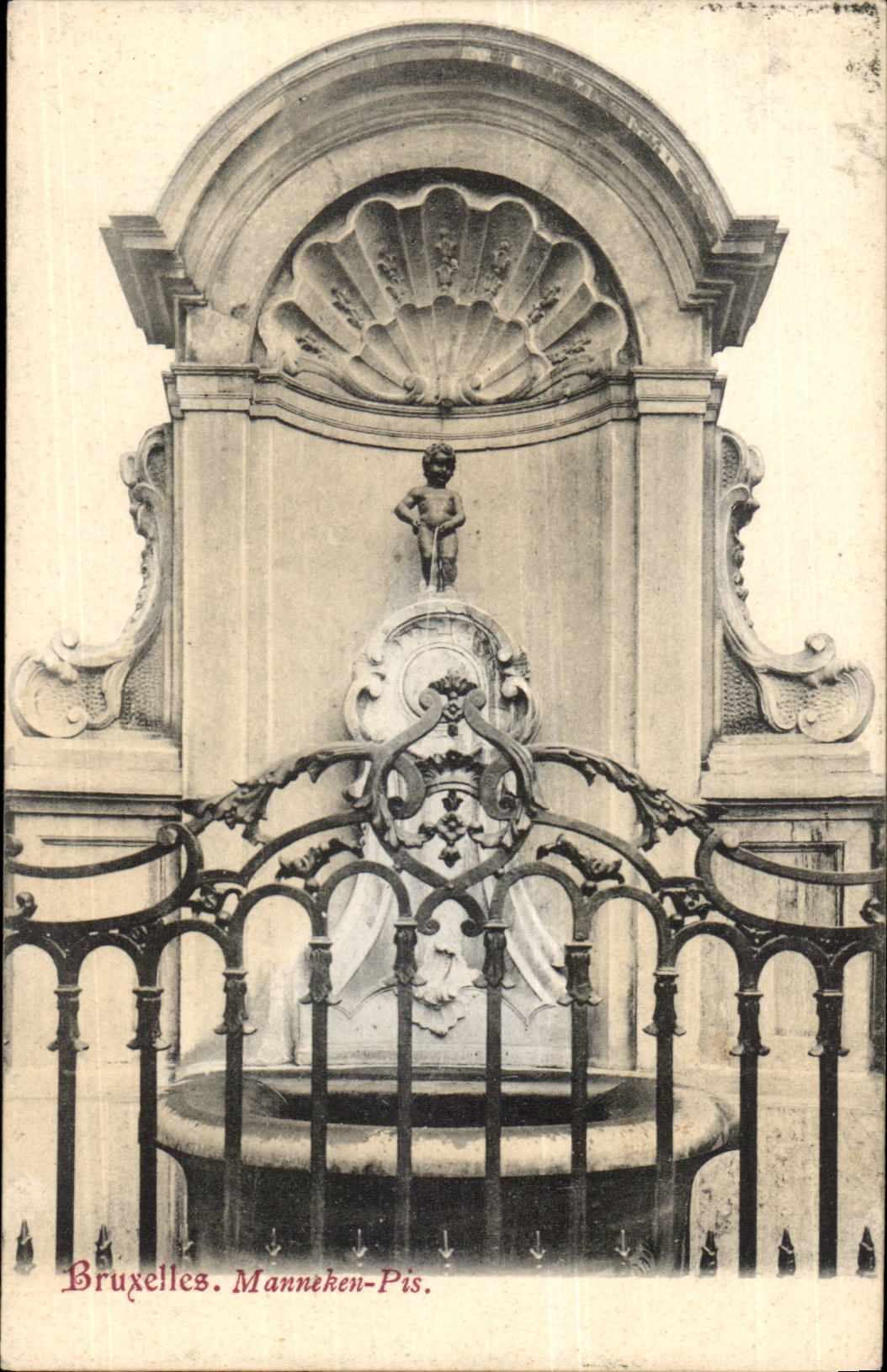 Belgie Belgique CPA Bruxelles Manneken Pis