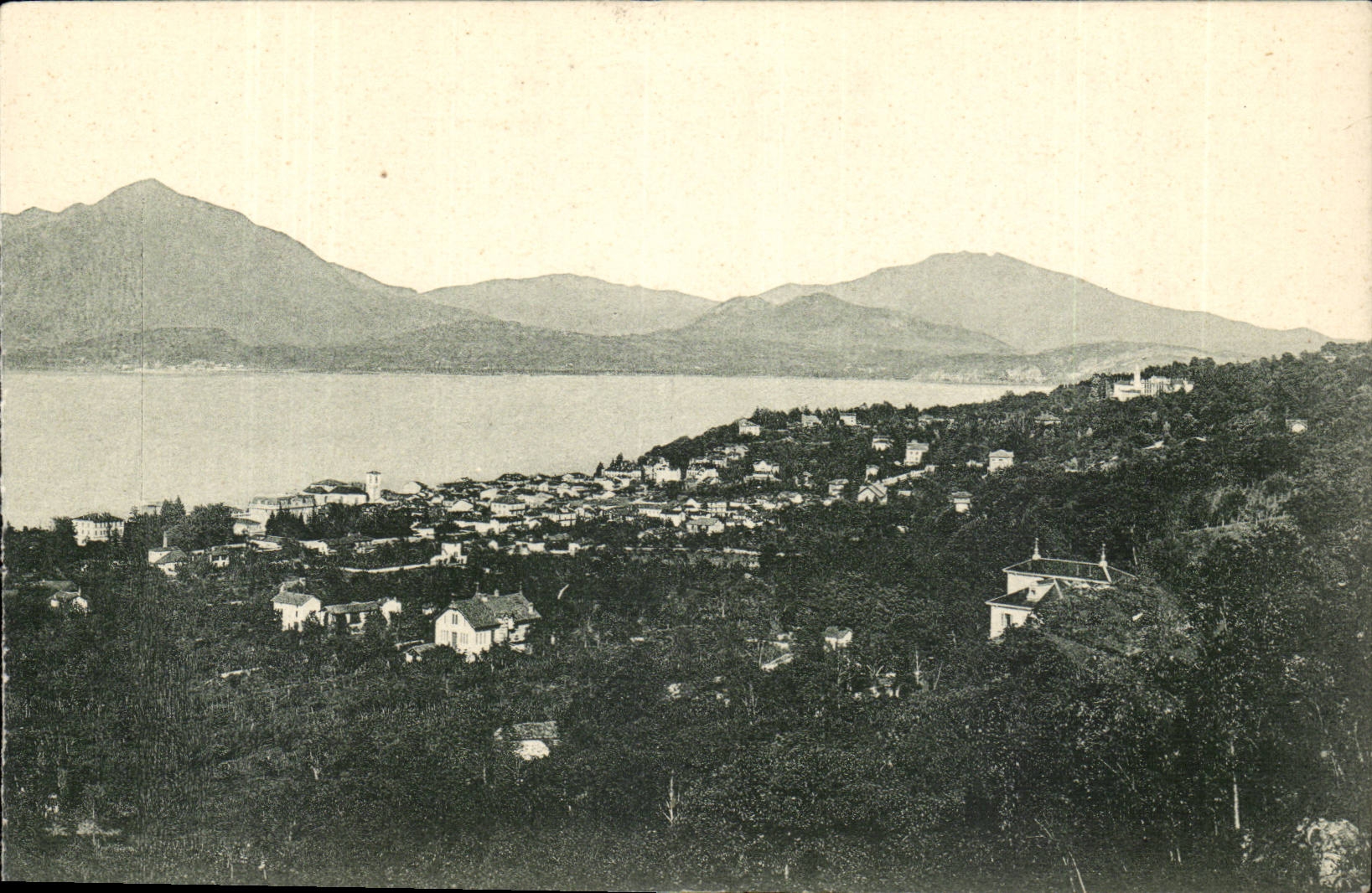 Vue de Stresa — lac Majeur — éditeur Cartolina Postale Italiana