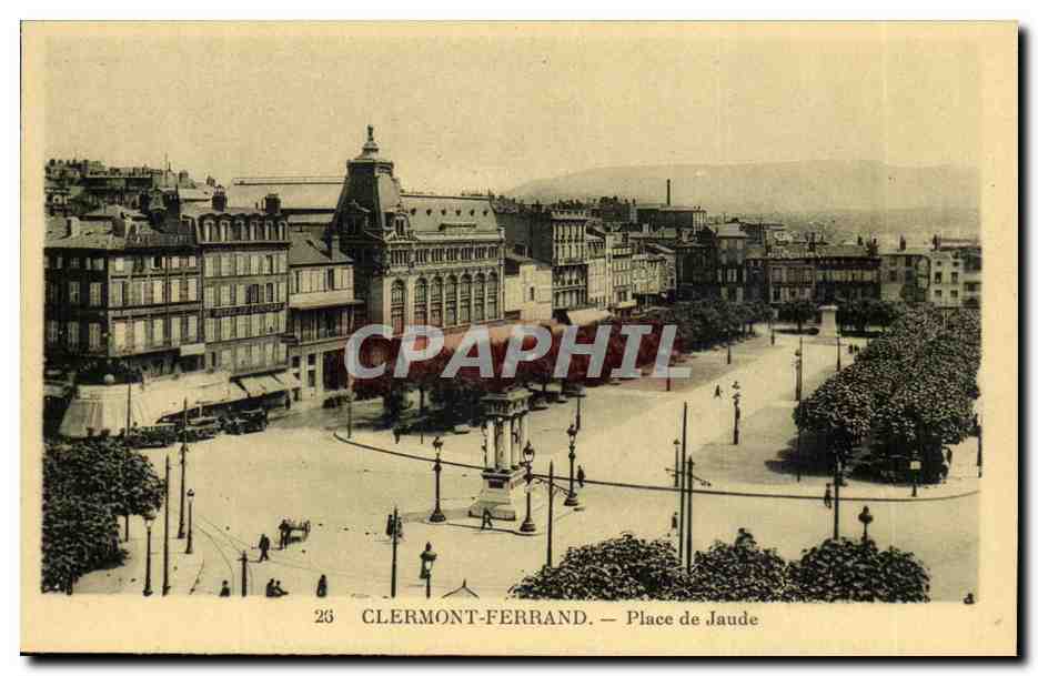 Puy de Dome- Clermont-Ferrand- La Place de Jaude- --CPA