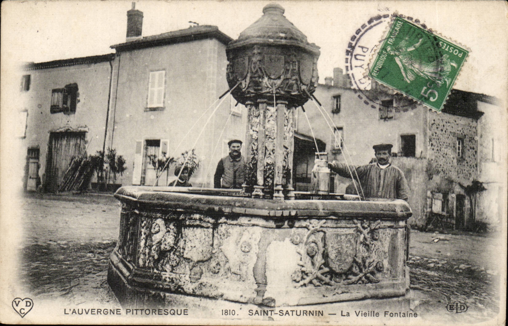 Saint-Saturnin — La Vieille Fontaine — L'Auvergne pittoresque