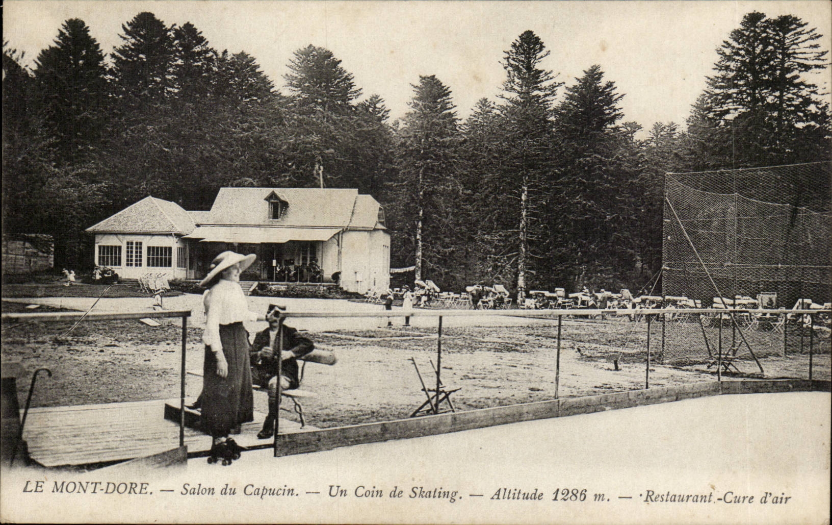 Le Mont-Dore — Salon du Capucin — A Corner of Skating — Altitude 1286 m — Restaurant-Cure d'air