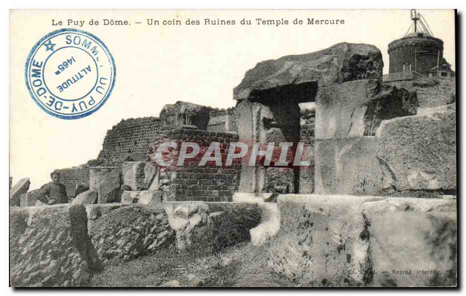 Puy de Dome- Un coin des Ruines du Temple de Mercure -CPA