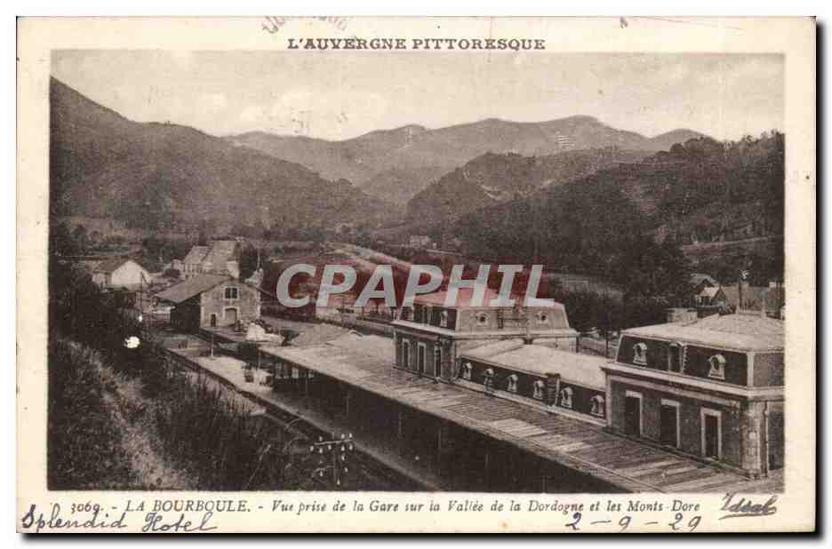 La Bourboule — Aussicht von der Station über das Tal der Dordogne und die Monts-Dore — Splendid Hotel — Verlag Idéal, n° 3069