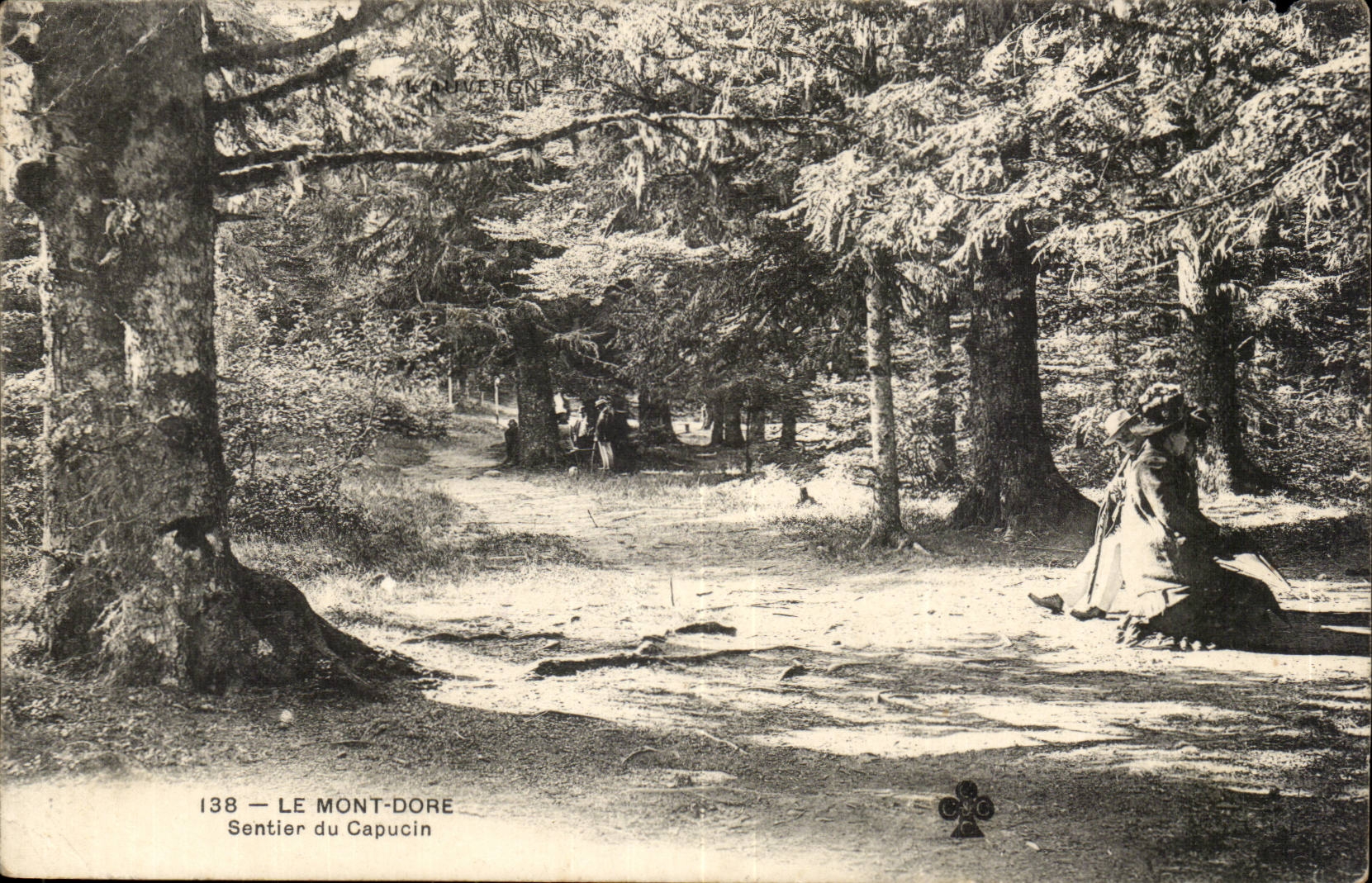 Puy de Dome-Le Mont Dore-Sentier du Capucin-CPA