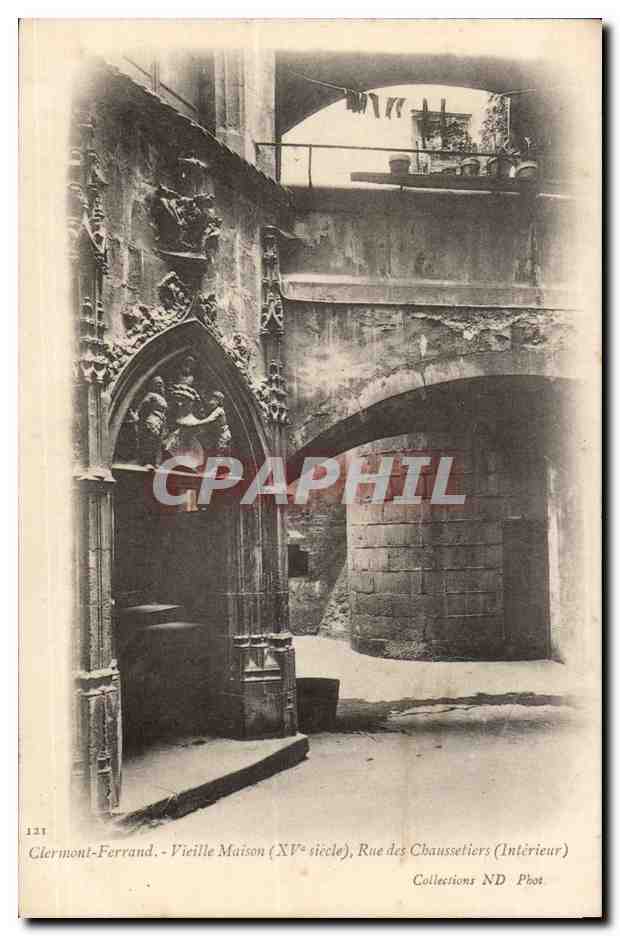 Clermont-Ferrand - Vieille Maison (XVe siècle), Rue des Chaussetiers (Intérieur)