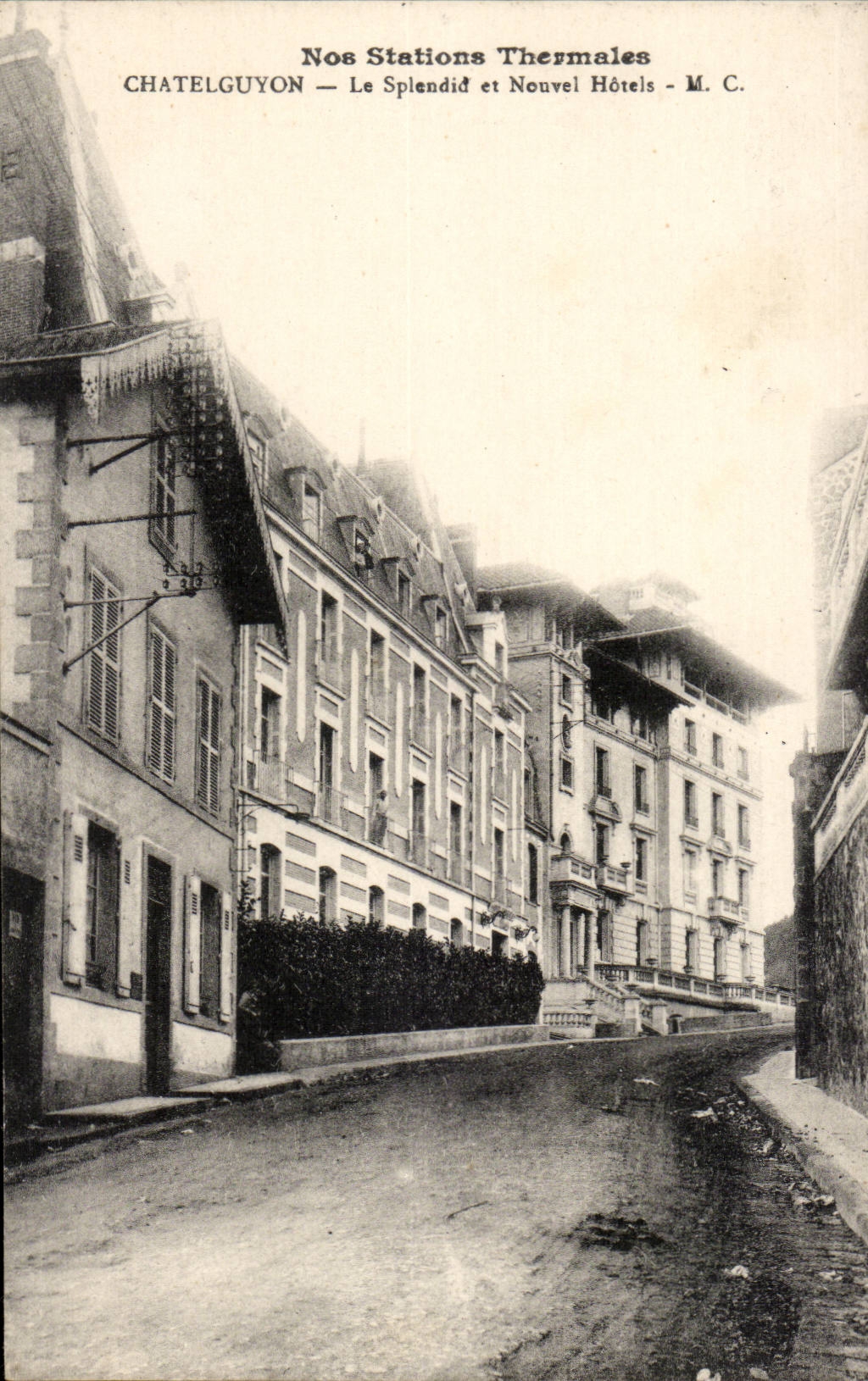 Puy de Dome - Chatelguyon - Le Spledide et Nouvel Hotels - CPA 