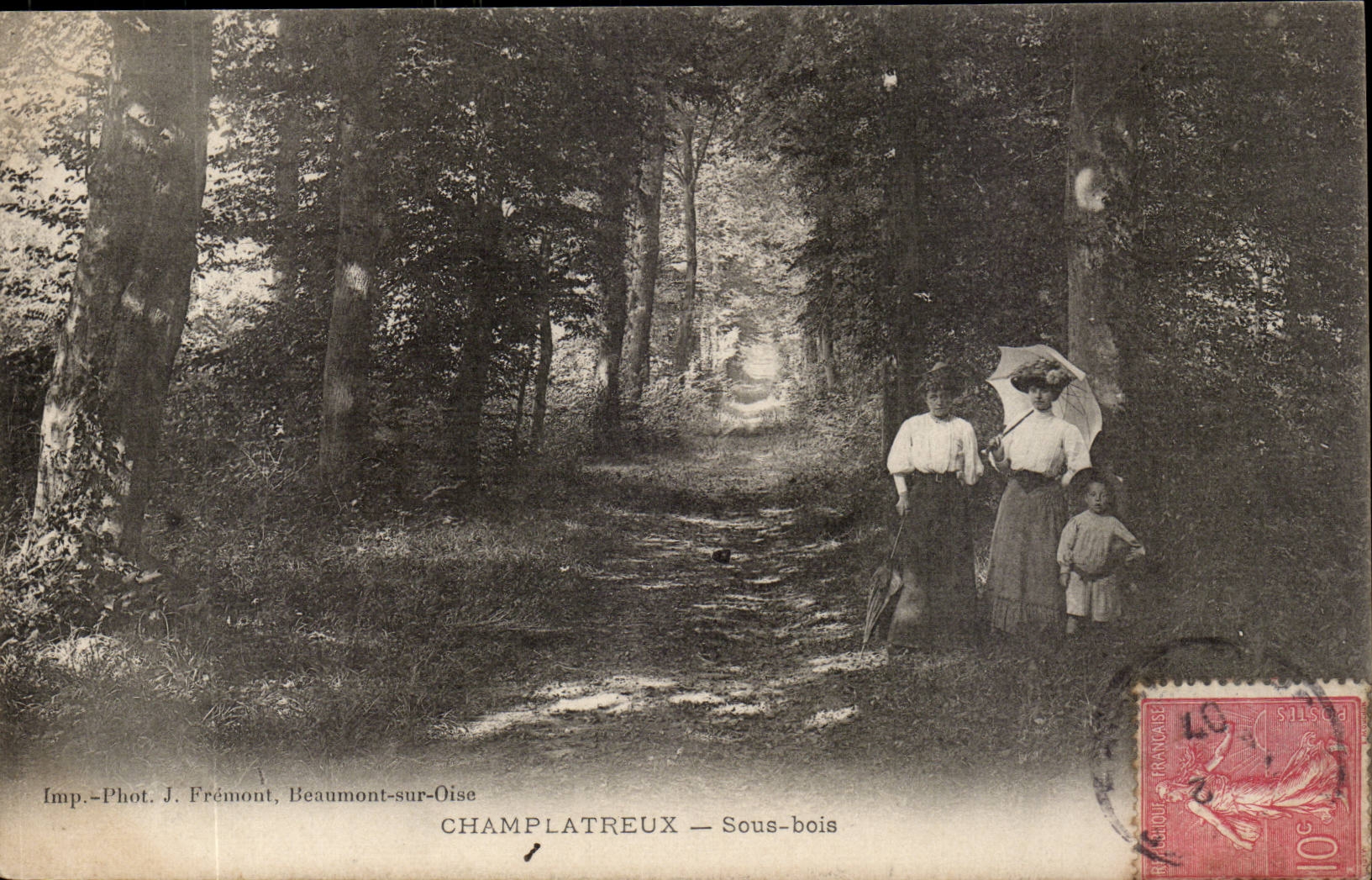 Val D'Oise- Champlatreaux- Sous bois- Enfant-CPA