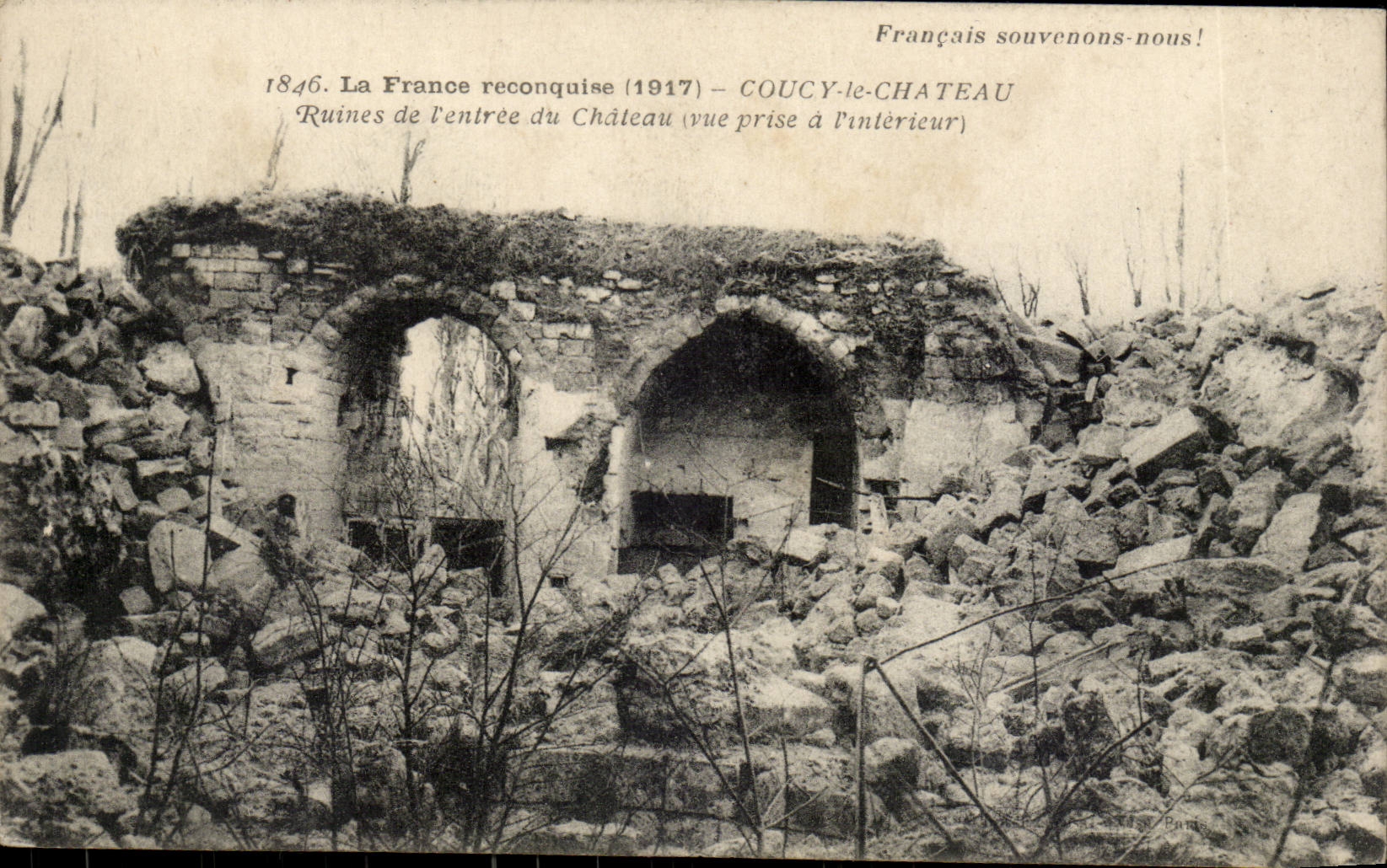 Ruines de l'entrée du Château — COUCY-le-CHATEAU — éditeur Paris