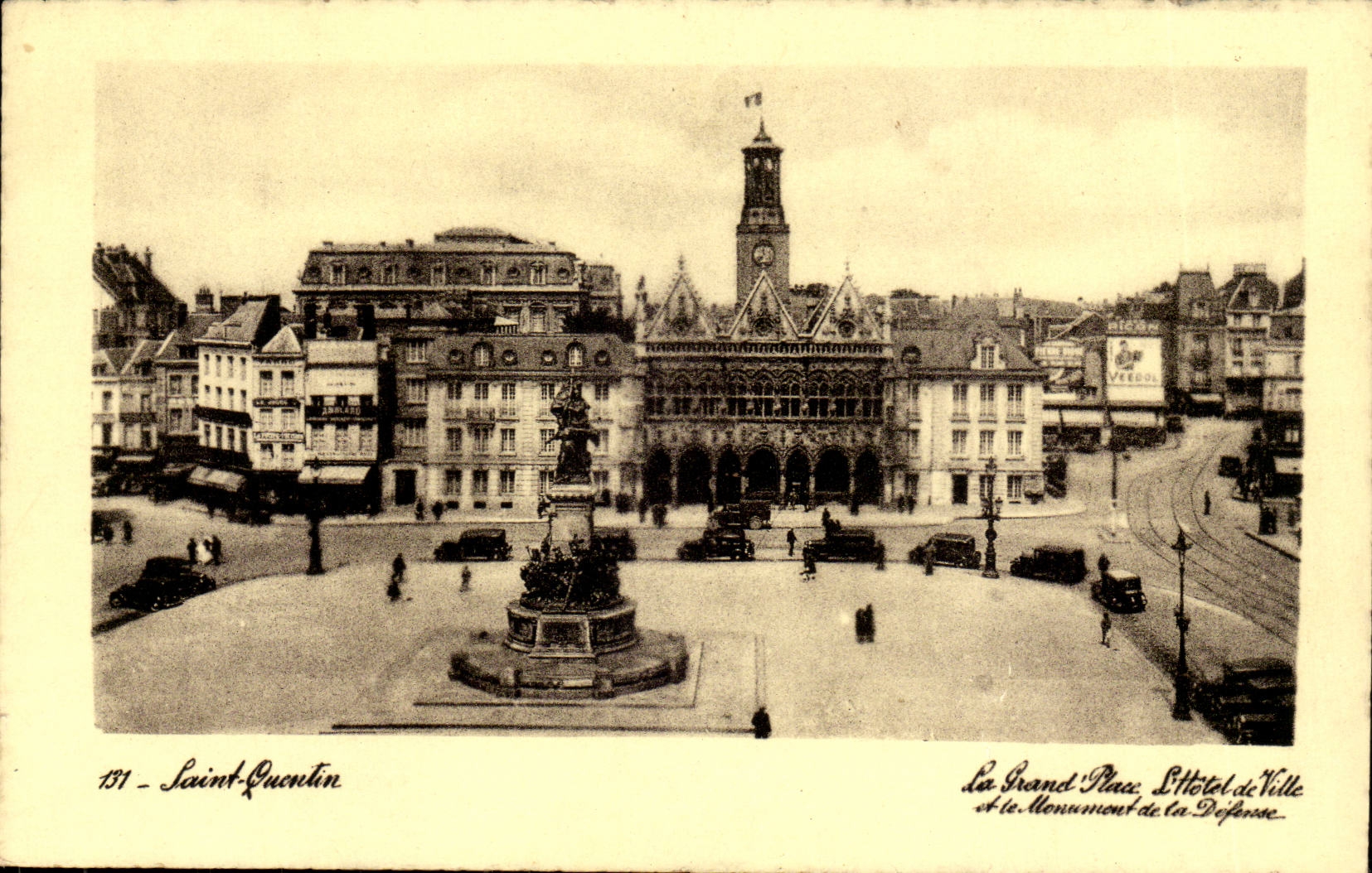 saint Quentin - La Grand Place L'hotel de Ville - CPA 