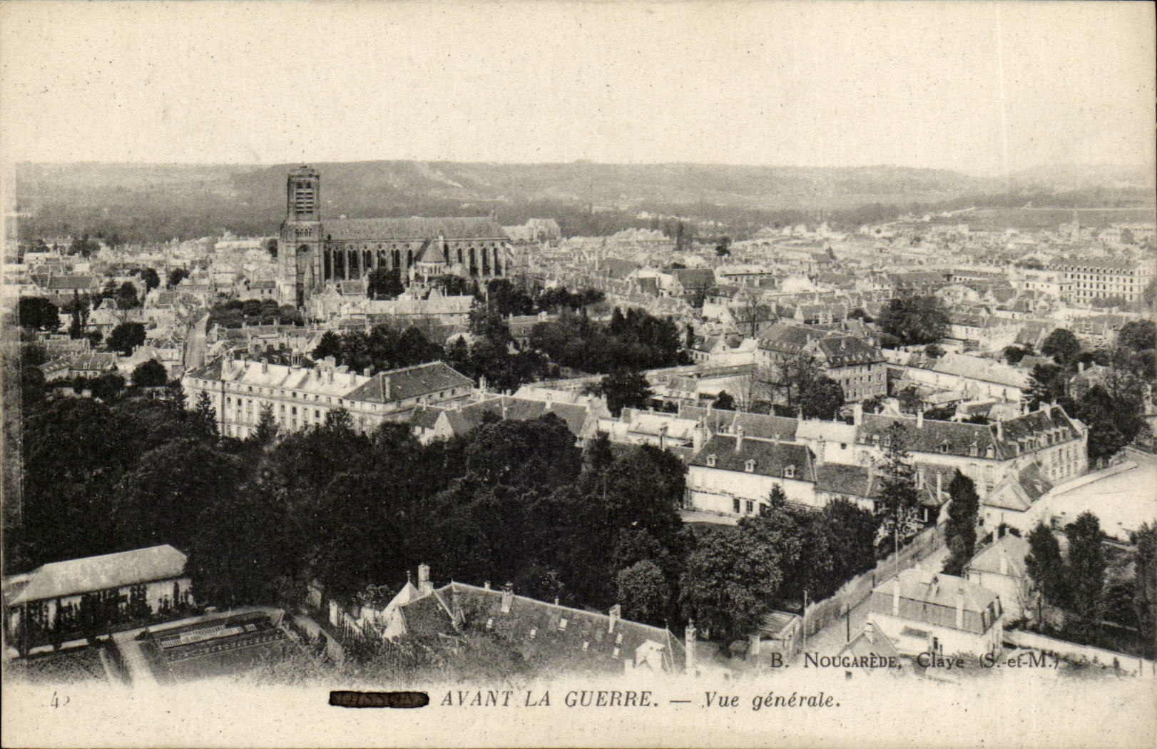 CPA Soissons avant la guerre Vue generale