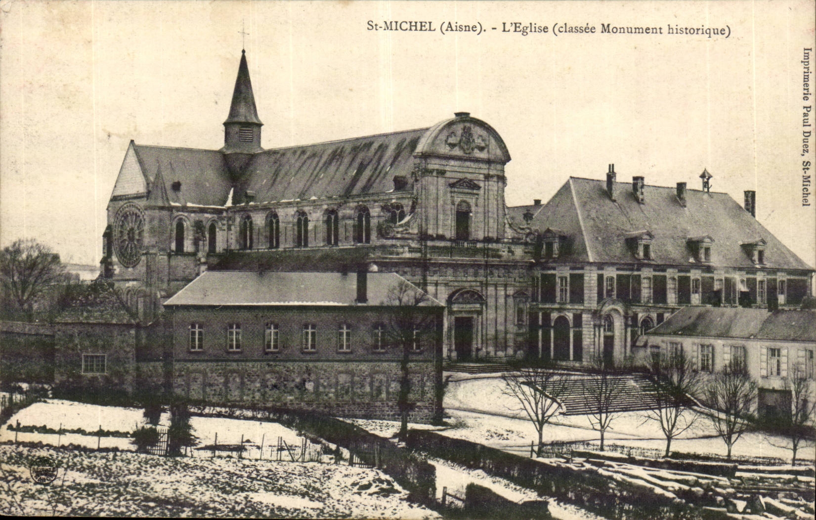 St Michel - L'Eglise classee Monument historique - CPA 