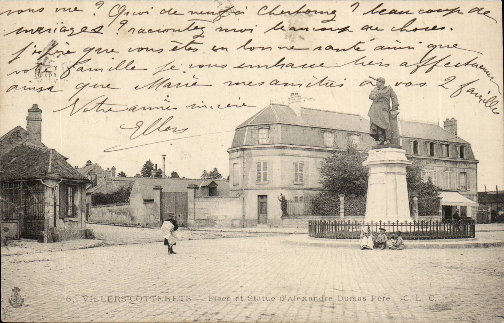 Villers-Cotterets — Place et Statue d'Alexandre Dumas père — C.L.C.