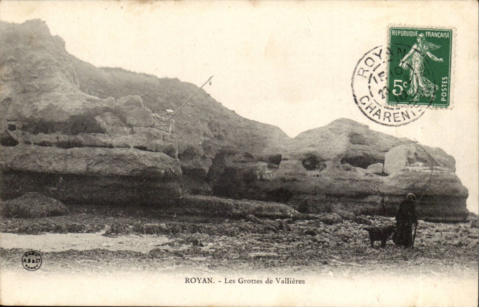 ROYAN - Les Grottes de Vallières — A.B.&C. Éditeur