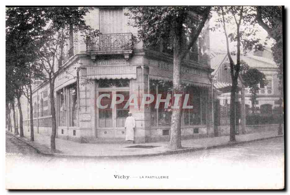 Vichy CPA La Pastillerie 