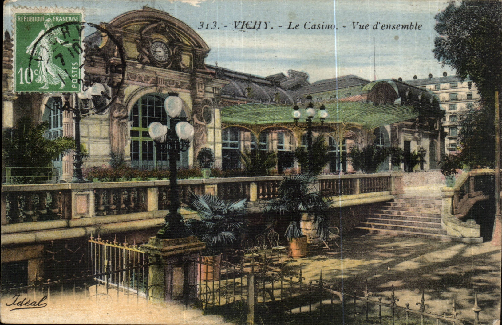 Vichy CPA Le casino Vue d'ensemble 