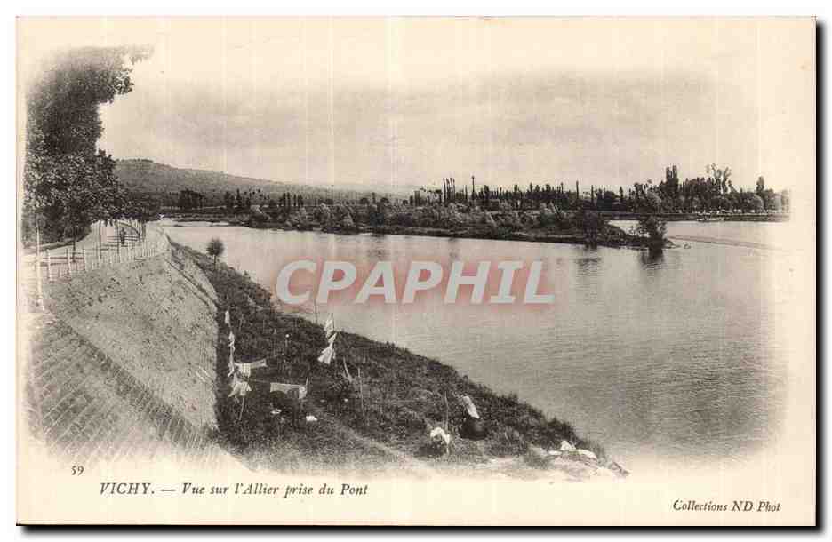 Vichy CPA Vue sur l'Allier prise du pont