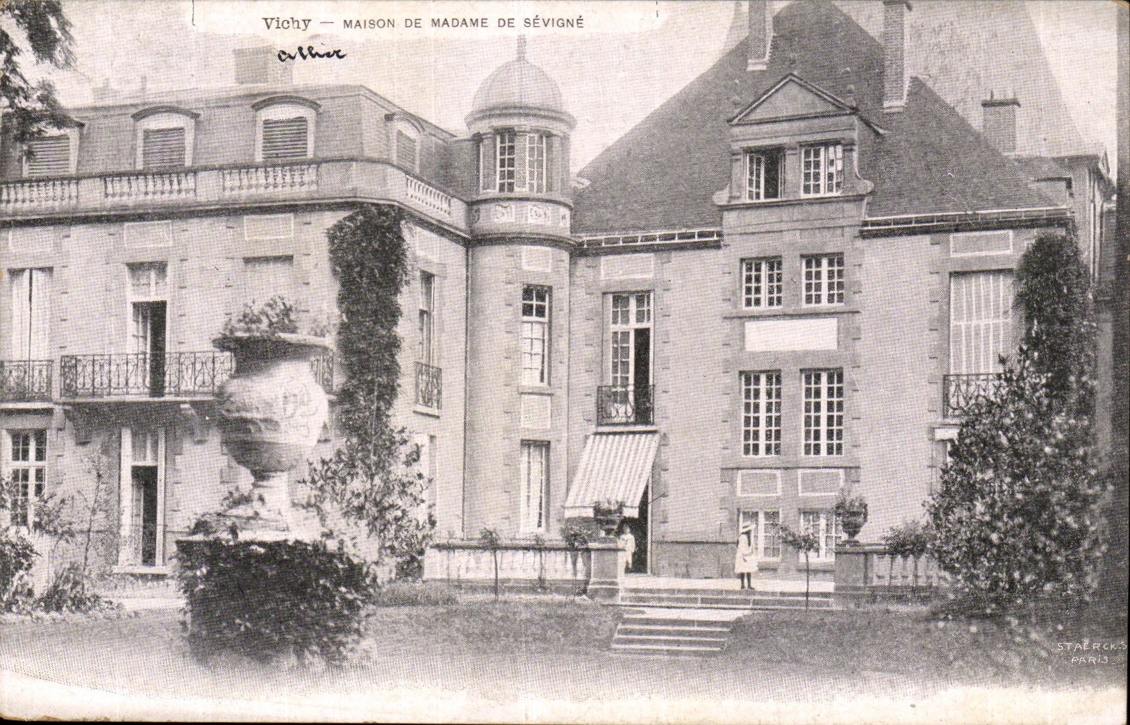Vichy CPA Maison de Madame de SEvigne