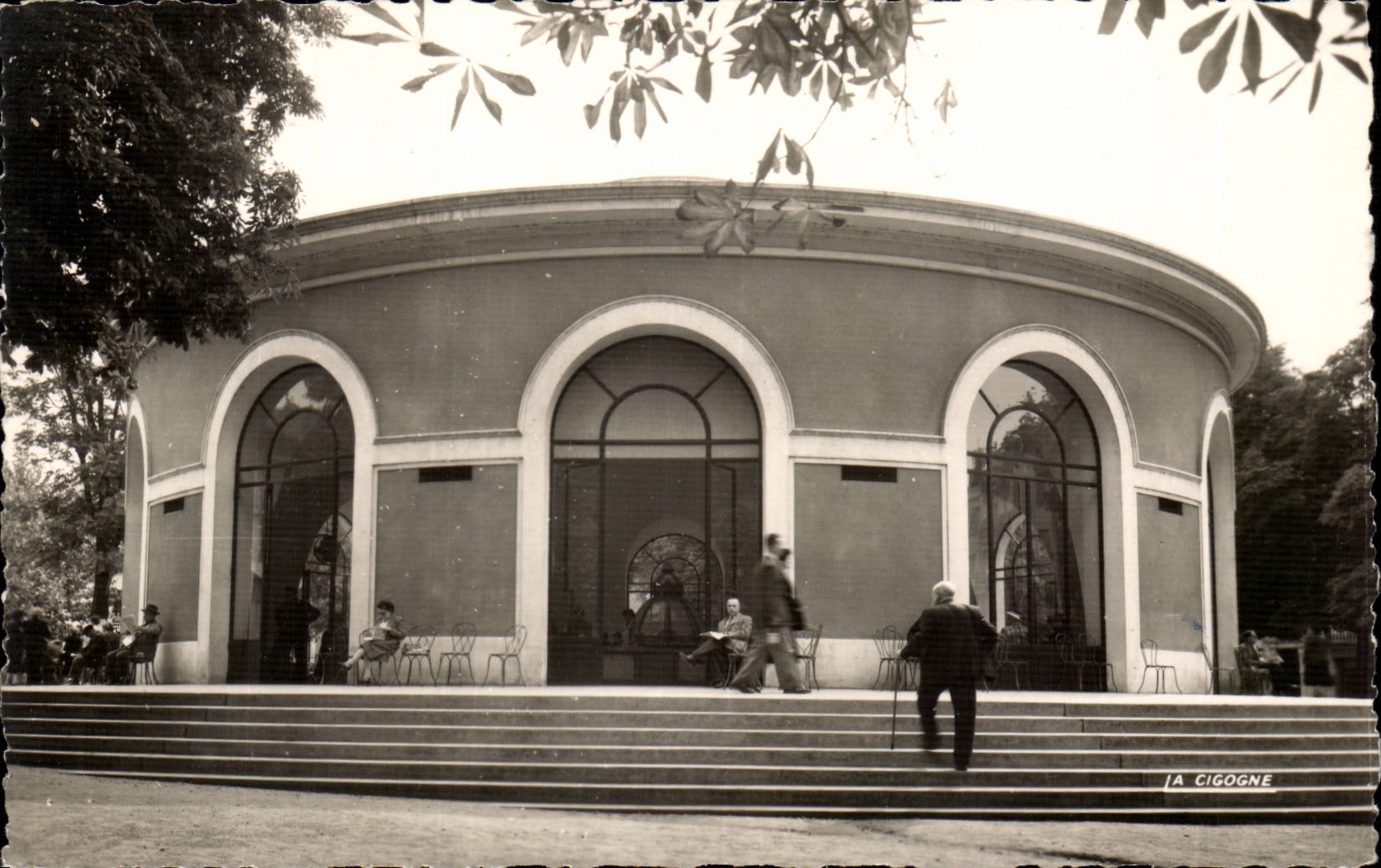 vichy CPA Reine des villes d'eau Source de l'hopital