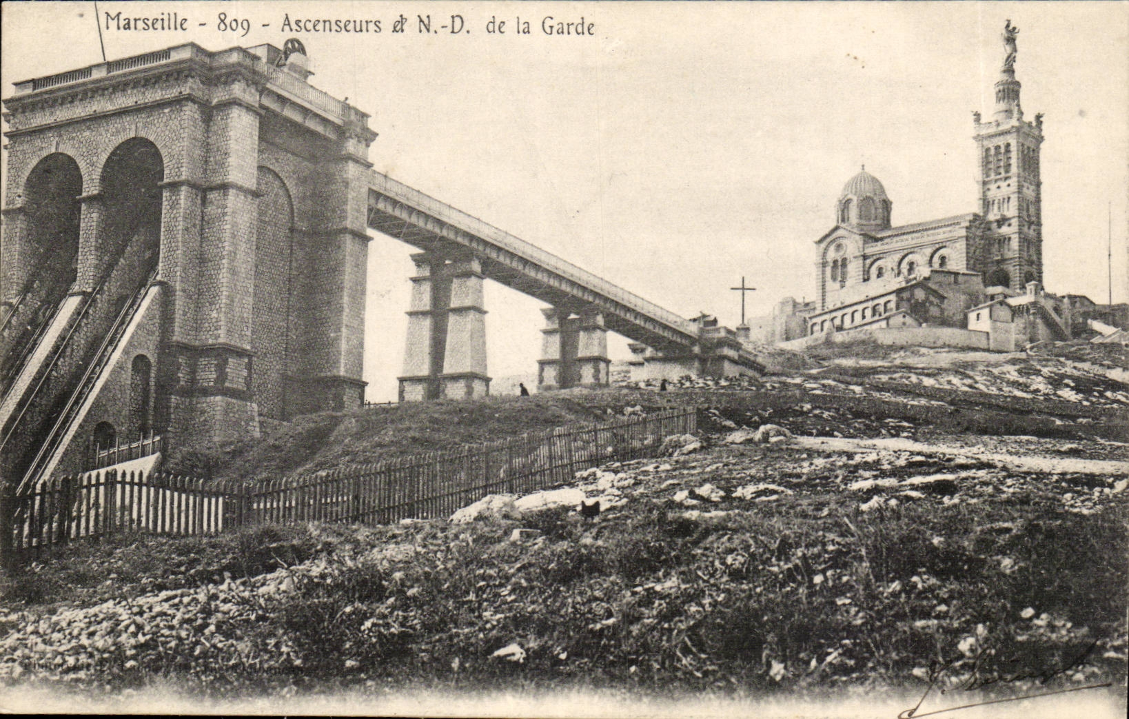 Marseille CPA Ascenseurs de ND de la Garde