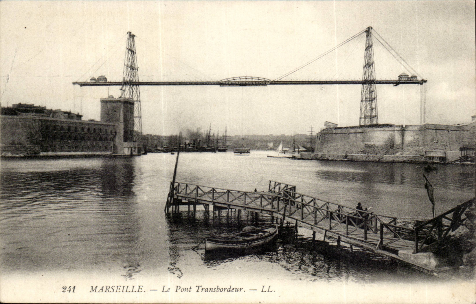Marseille CPA Le pont transbordeur