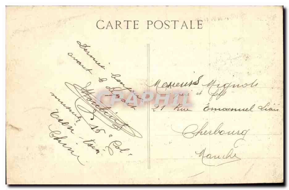 MARSEILLE - Quai de la Fraternité — vue du port et de la rue avec tramway — éditeur non visible — Reverso