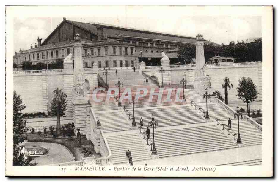 Marseille - Escalier de la Gare - CPA 