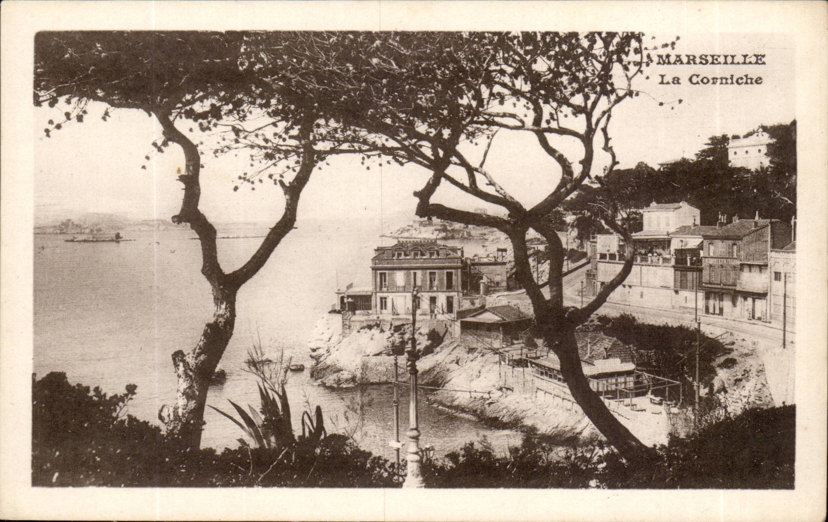 Marseille - La Corniche - CPA 