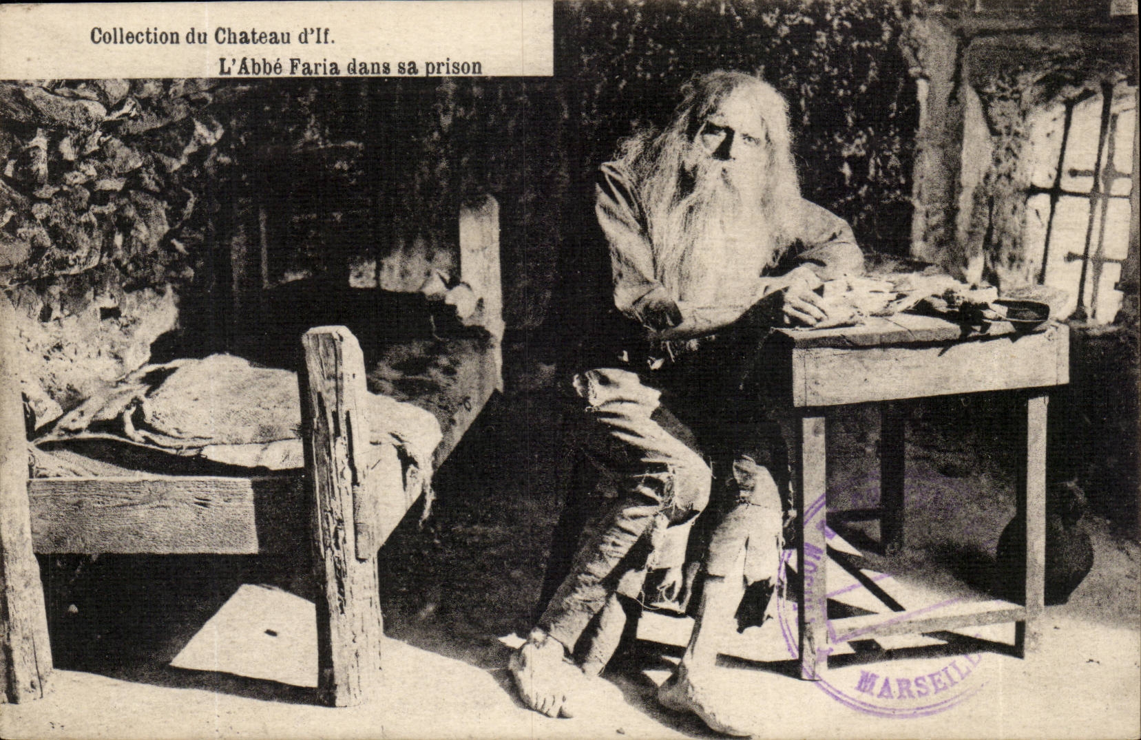 L'Abbé Faria dans sa prison — Collection du Château d'If — éditeur non visible