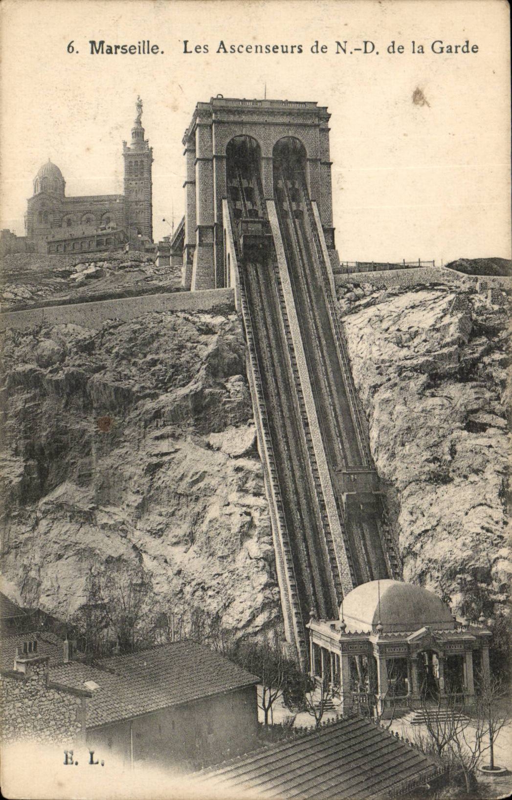 Marseille - Notre Dame de la Garde - Les Ascenseurs - CPA 