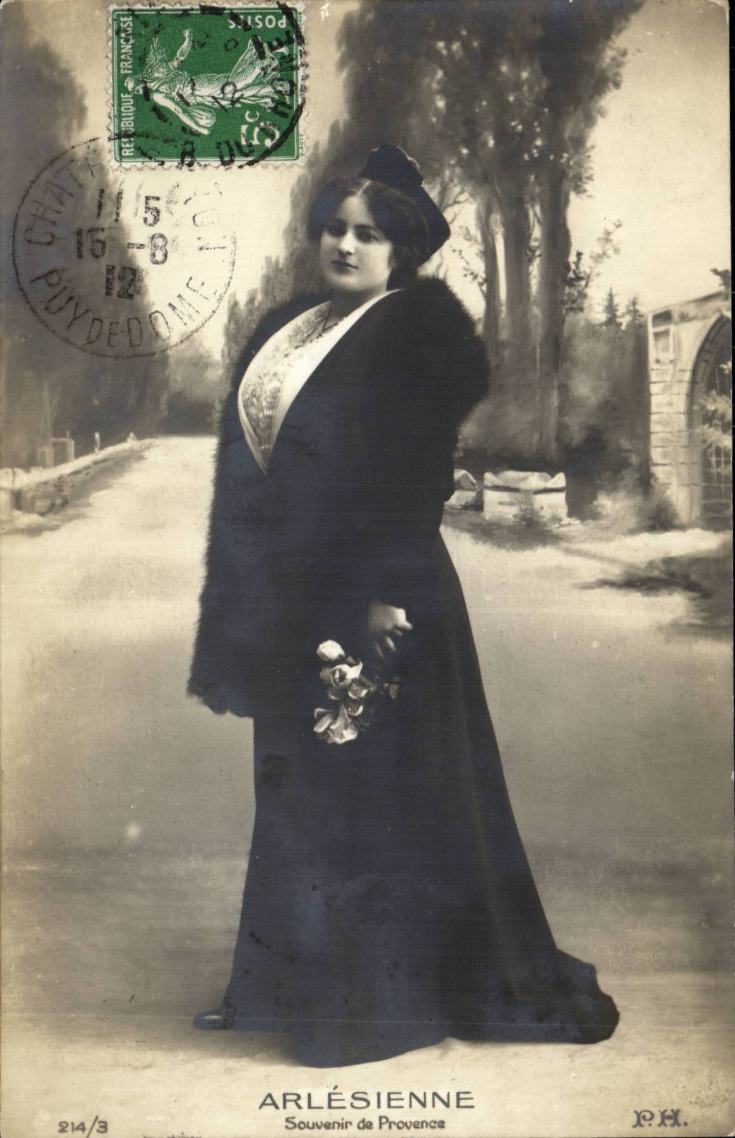 Arlésienne — Souvenir de Provence — P.H. n°214/3
